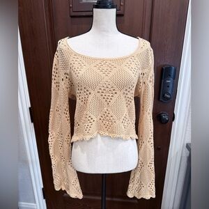 Tan crochet, cropped sweater, Large, by Willow Root (Buckle). Like new!